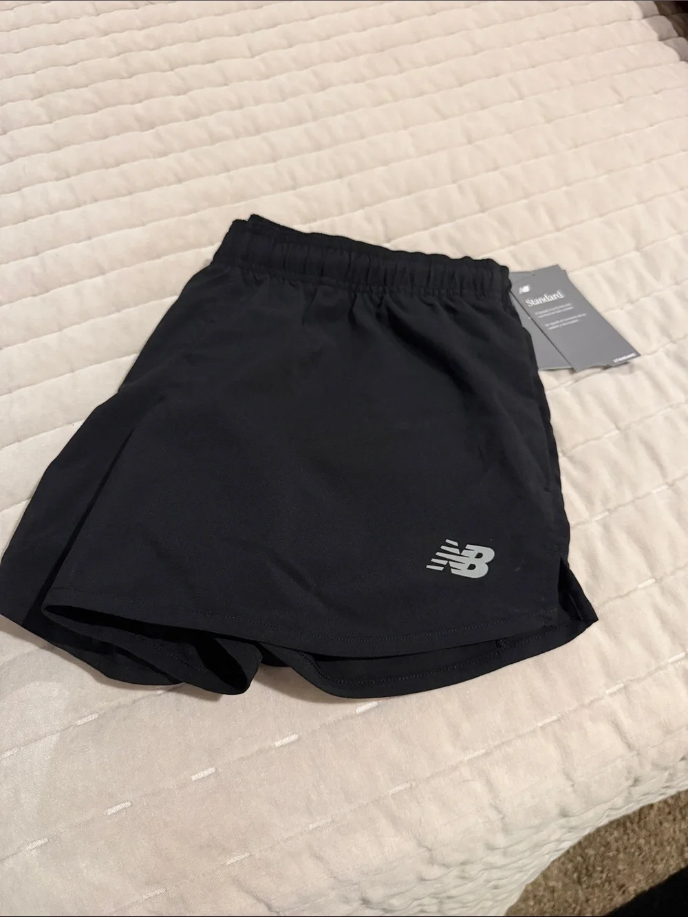 New Balance 3” running short - Picture 1 of 4